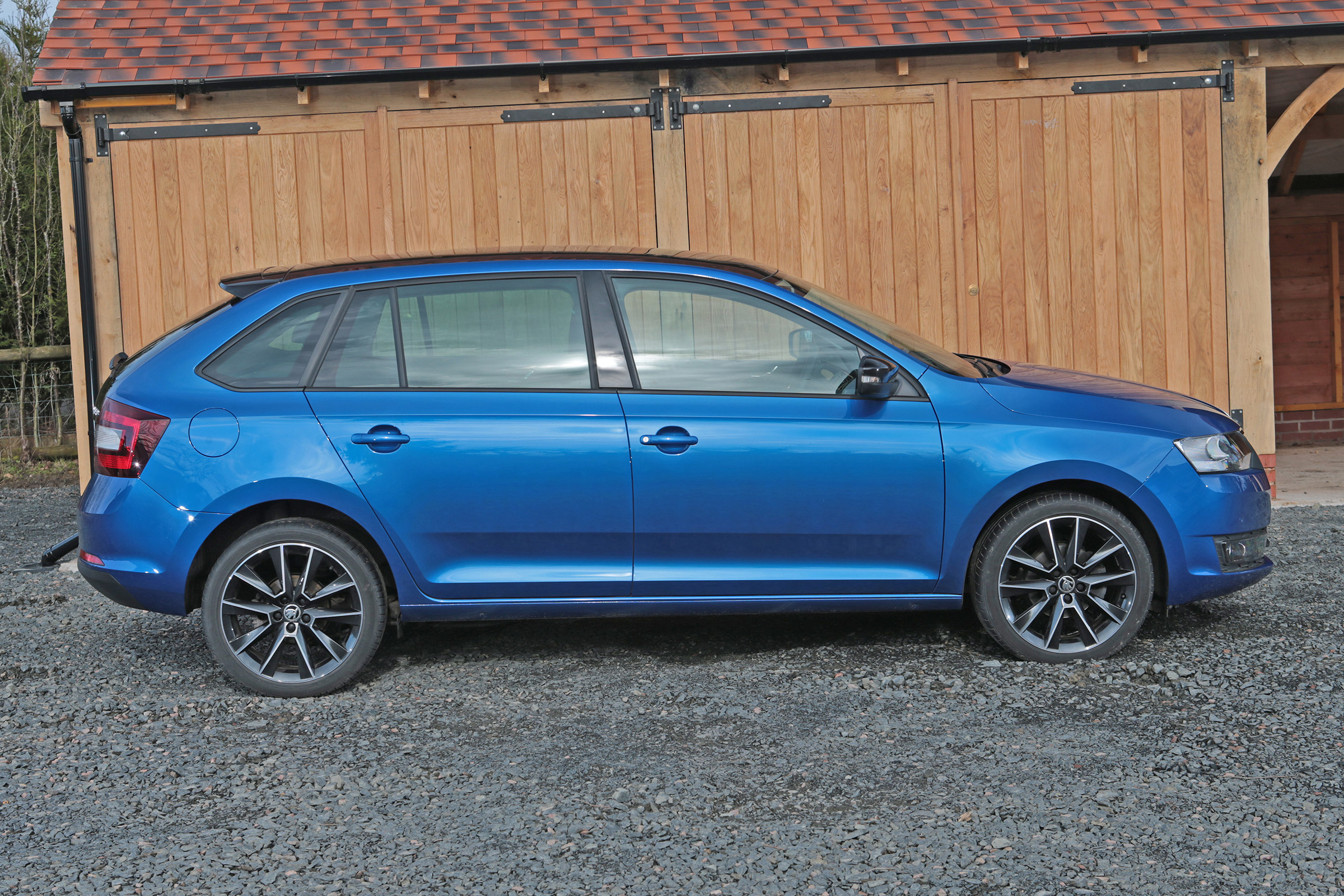 Used Skoda Rapid Spaceback - side