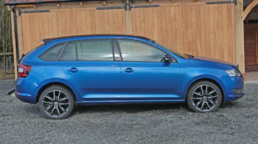 Used Skoda Rapid Spaceback - side
