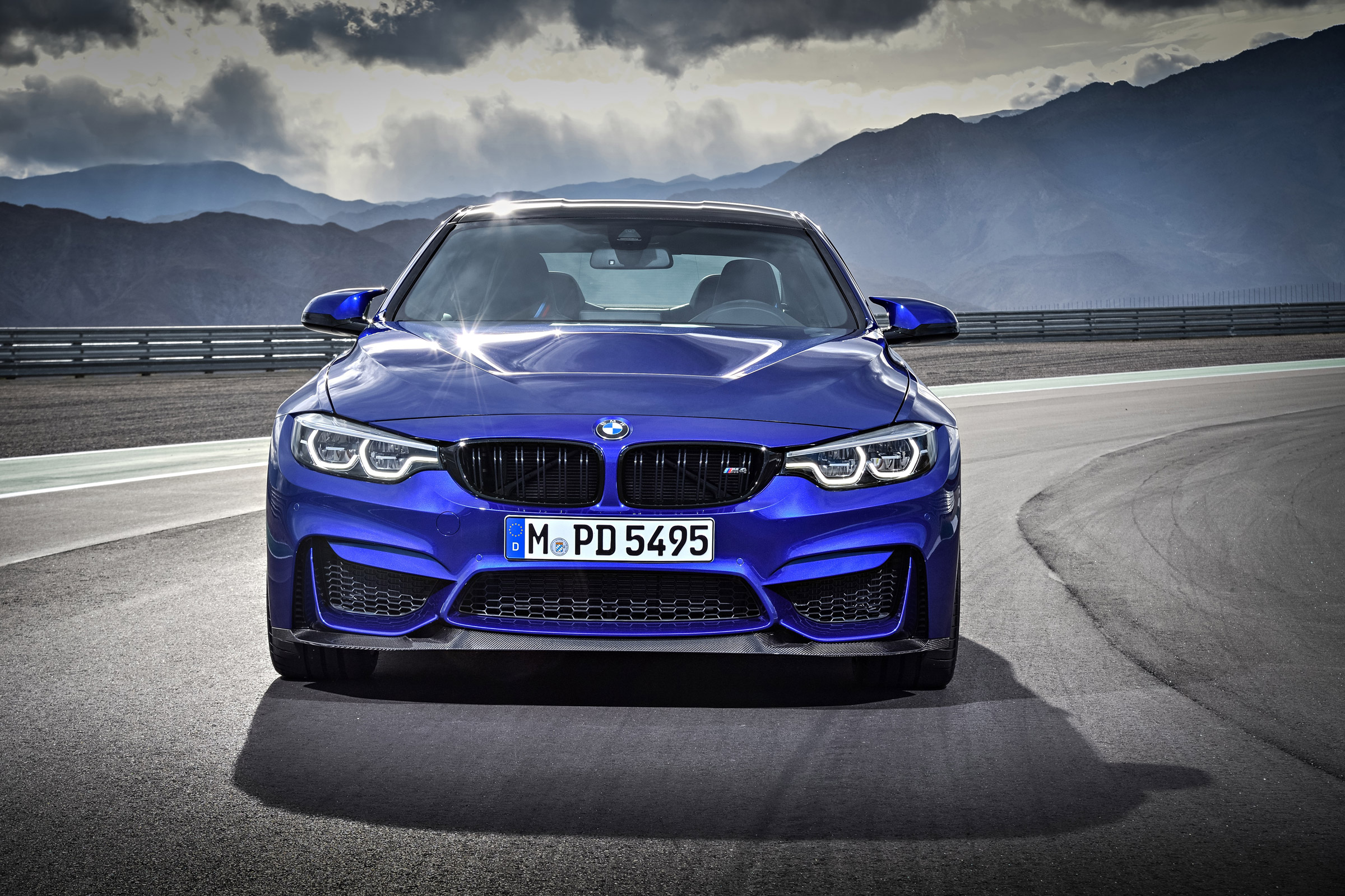BMW M4 CS 2017 nose