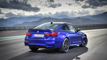BMW M4 CS 2017 corner