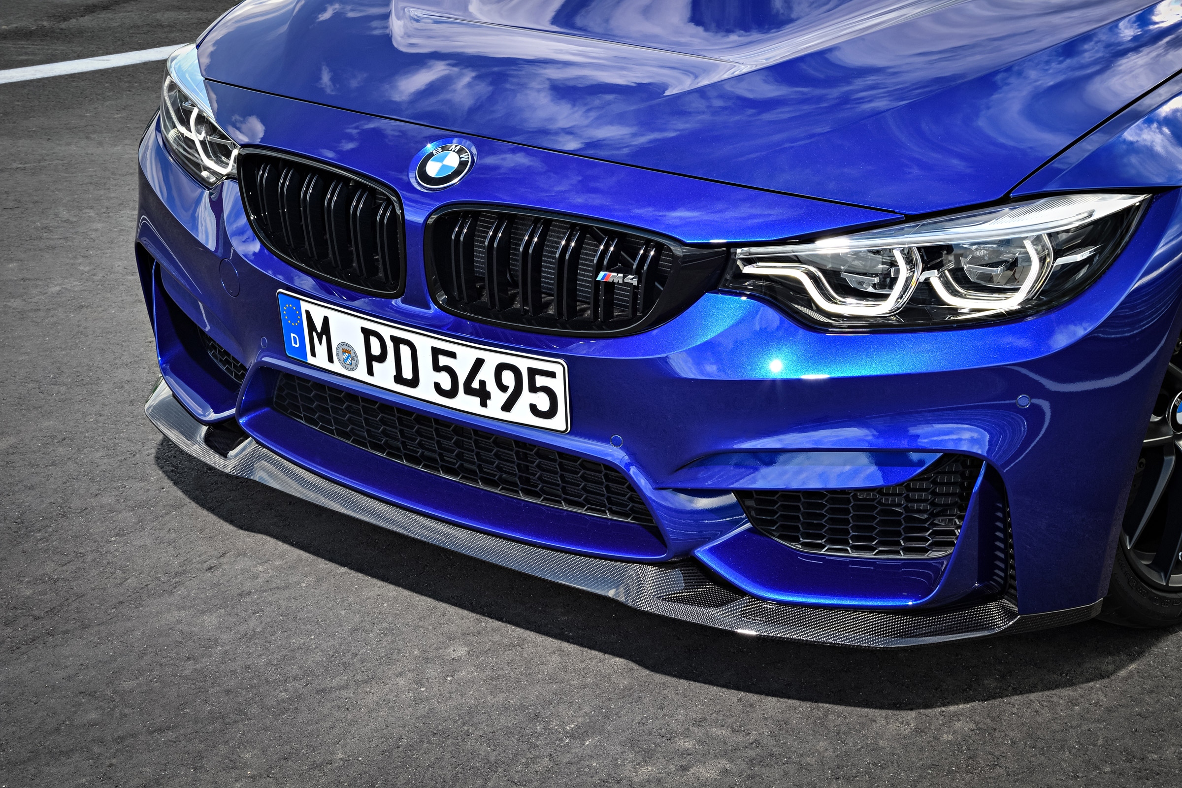 BMW M4 CS 2017 nose