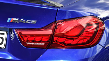 BMW M4 CS 2017 light