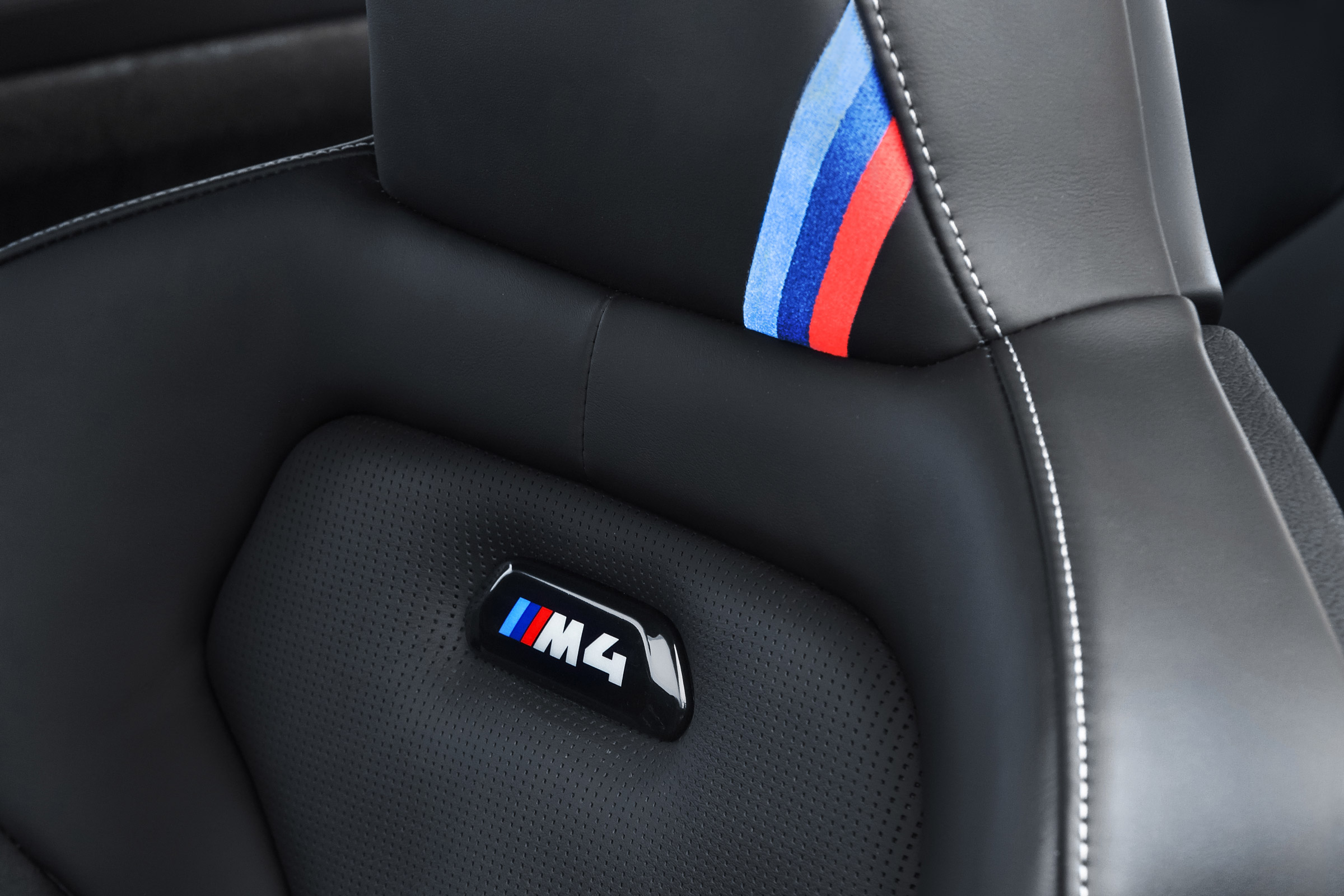 BMW M4 CS 2017
