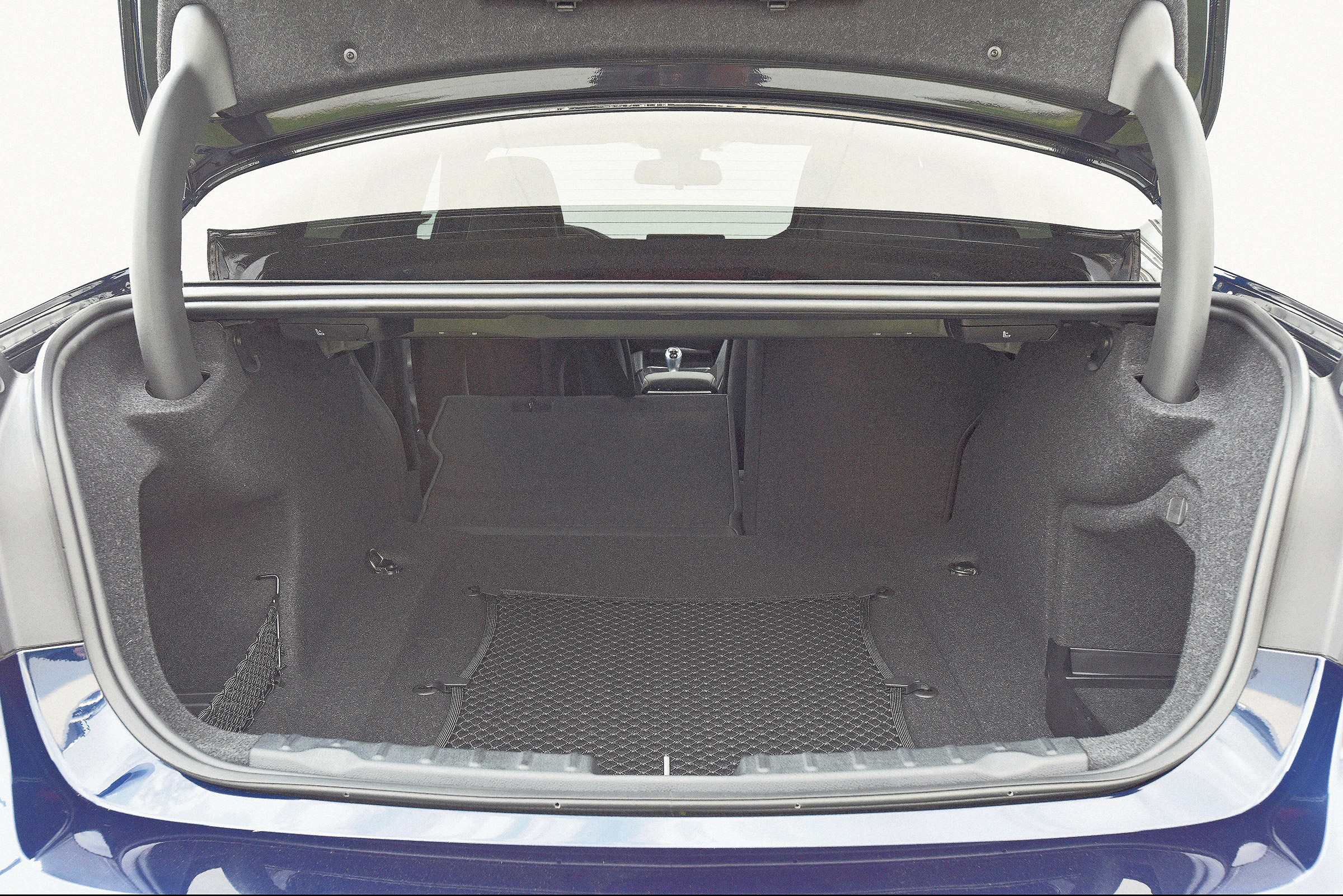 BMW M3 - boot