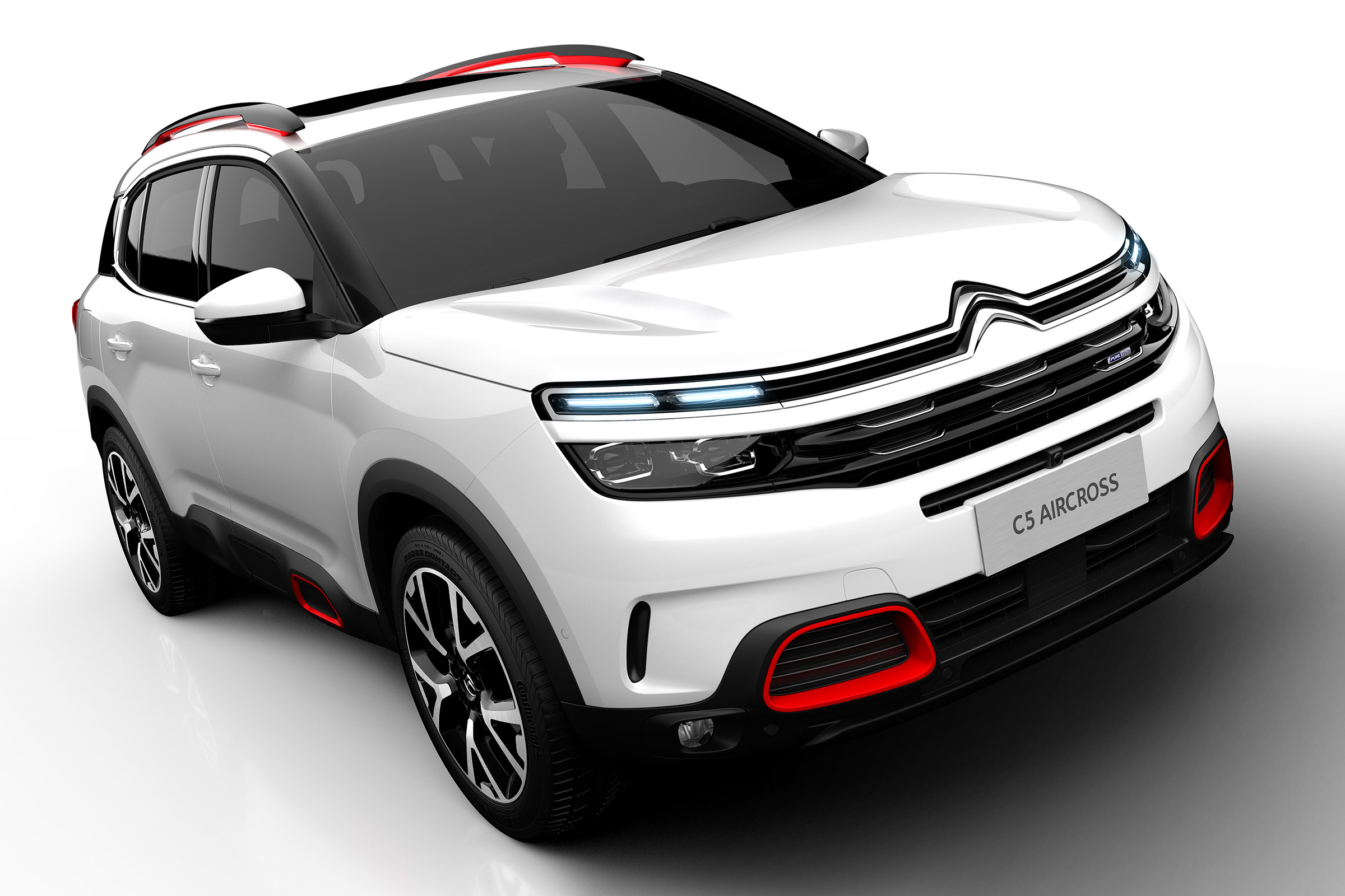 Citroen C5 Aircross - front studio