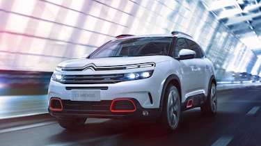 Citroen C5 Aircross - front tracking