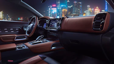 Citroen C5 Aircross - front seats