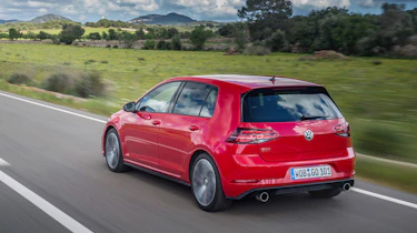 Volkswagen Golf GTI Performance Pack 2017 rear
