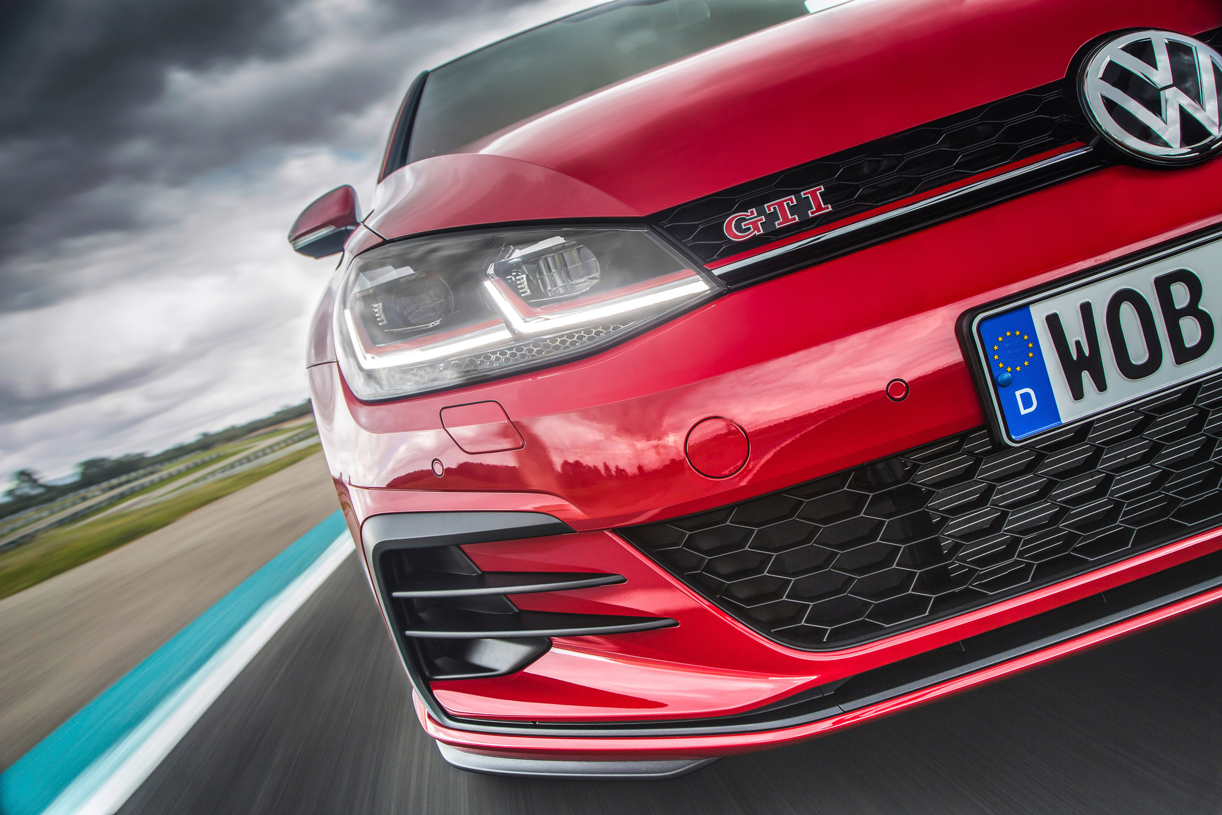 Volkswagen Golf GTI Performance Pack 2017 detail