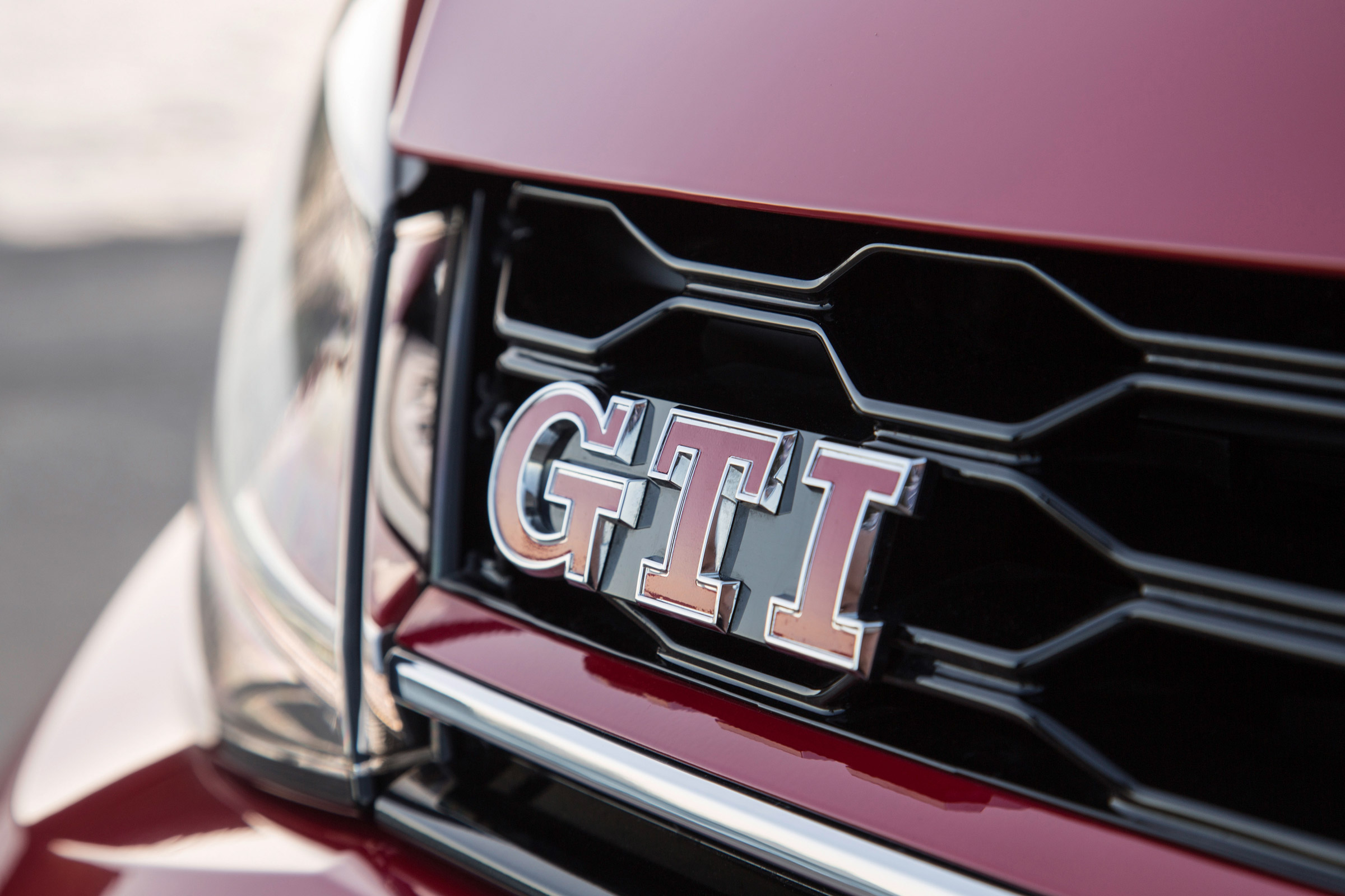 Volkswagen Golf GTI Performance Pack 2017 badge