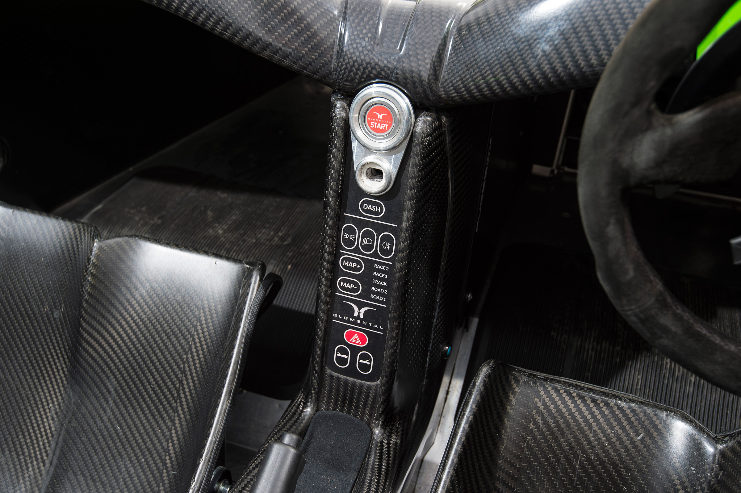 Elemental RP1 - centre console