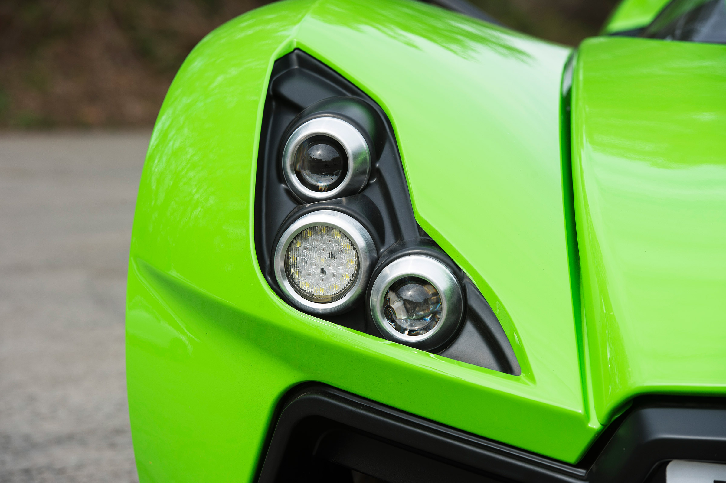 Elemental RP1 - front light