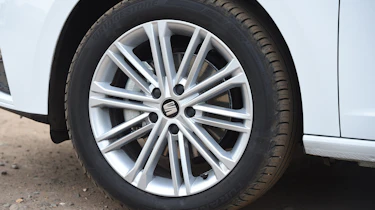 SEAT Leon - wheel detail