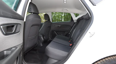 SEAT Leon - rear seats