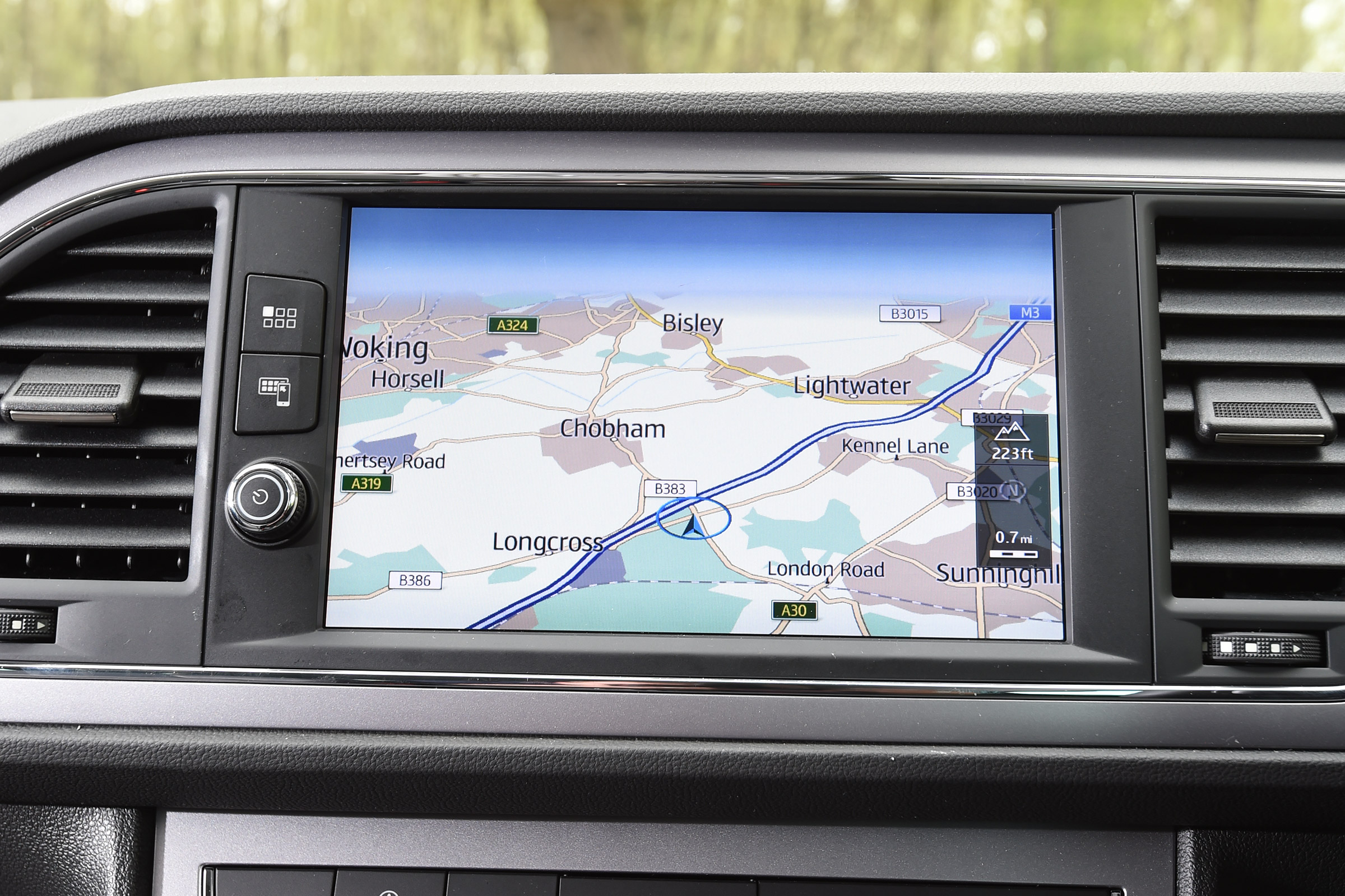 SEAT Leon - sat-nav