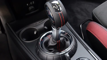 MINI JCW Countryman - transmission