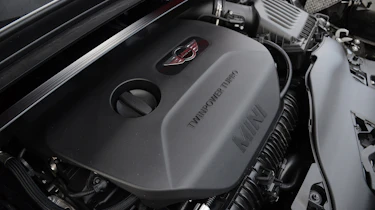 MINI JCW Countryman - engine