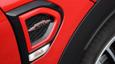 MINI JCW Countryman - JCW badge