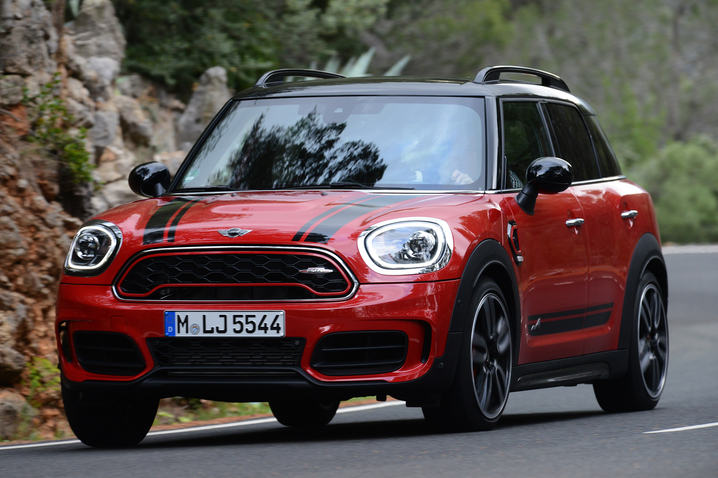 MINI JCW Countryman - front cornering