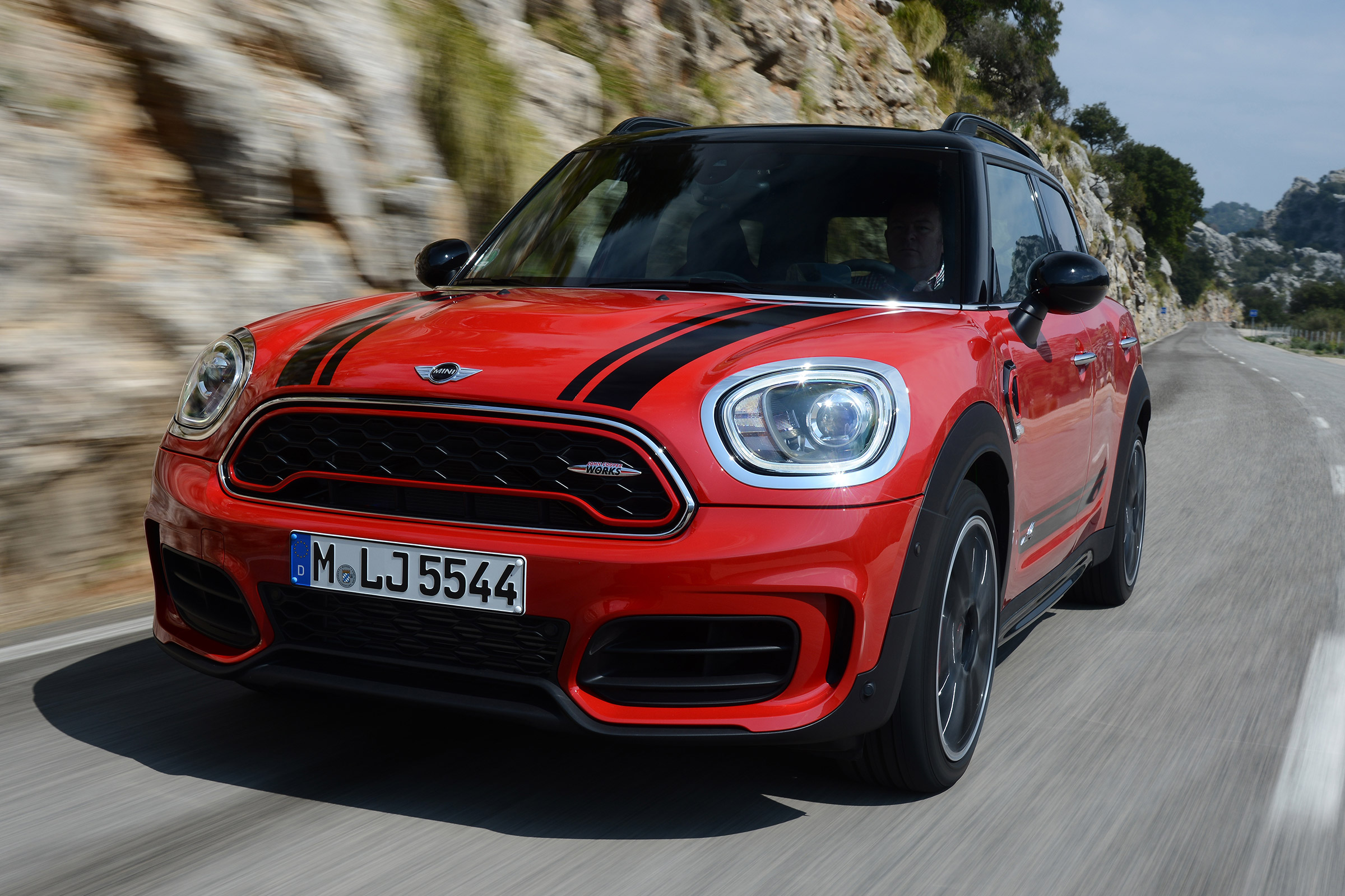 MINI JCW Countryman - front action