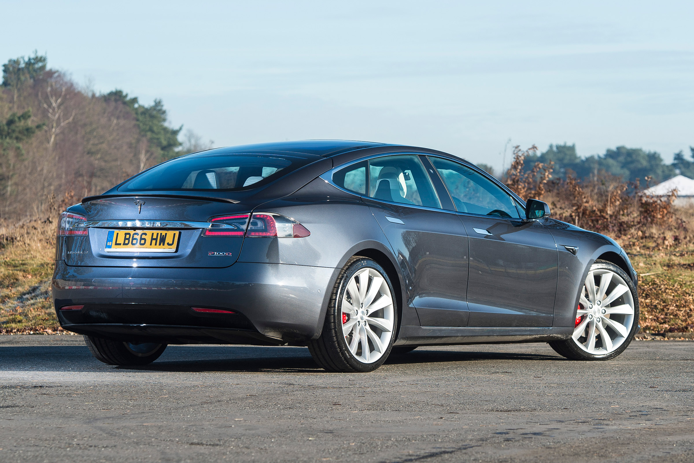 Tesla Model S - rear static
