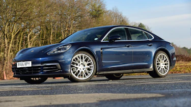 Porsche Panamera - front static