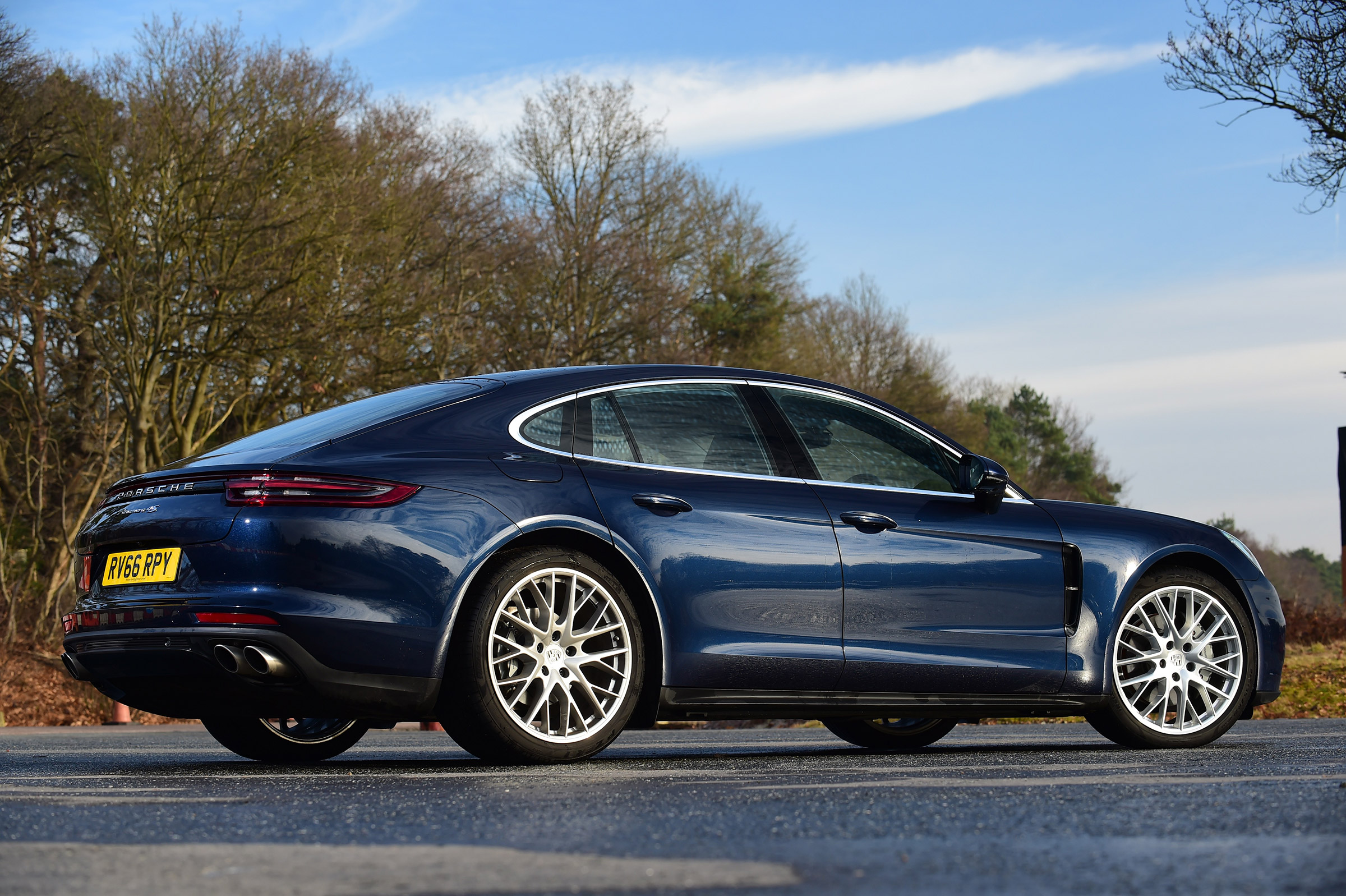 Porsche Panamera - rear static