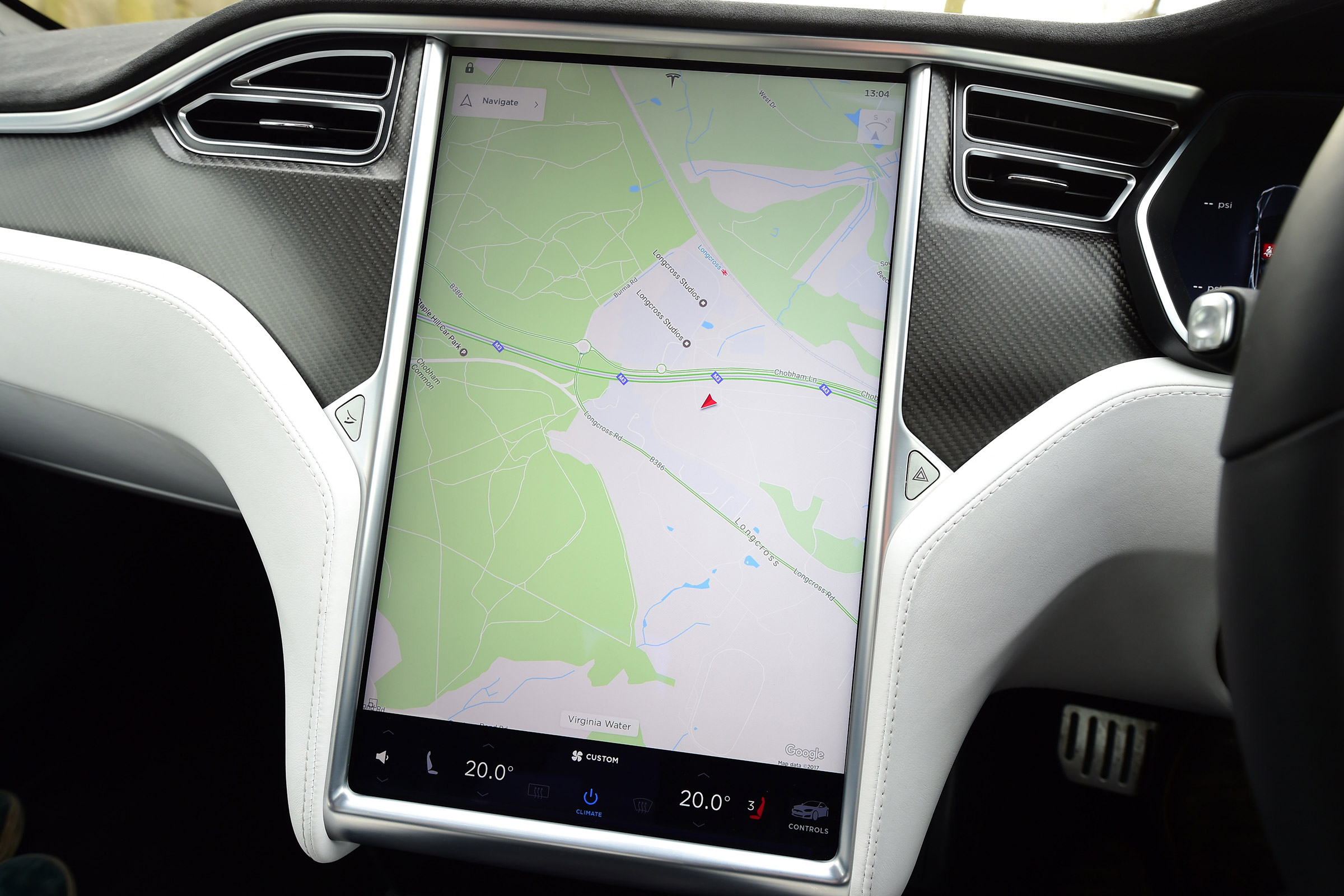 Tesla Model S - sat-nav