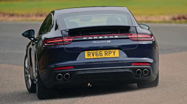 Porsche Panamera - rear cornering
