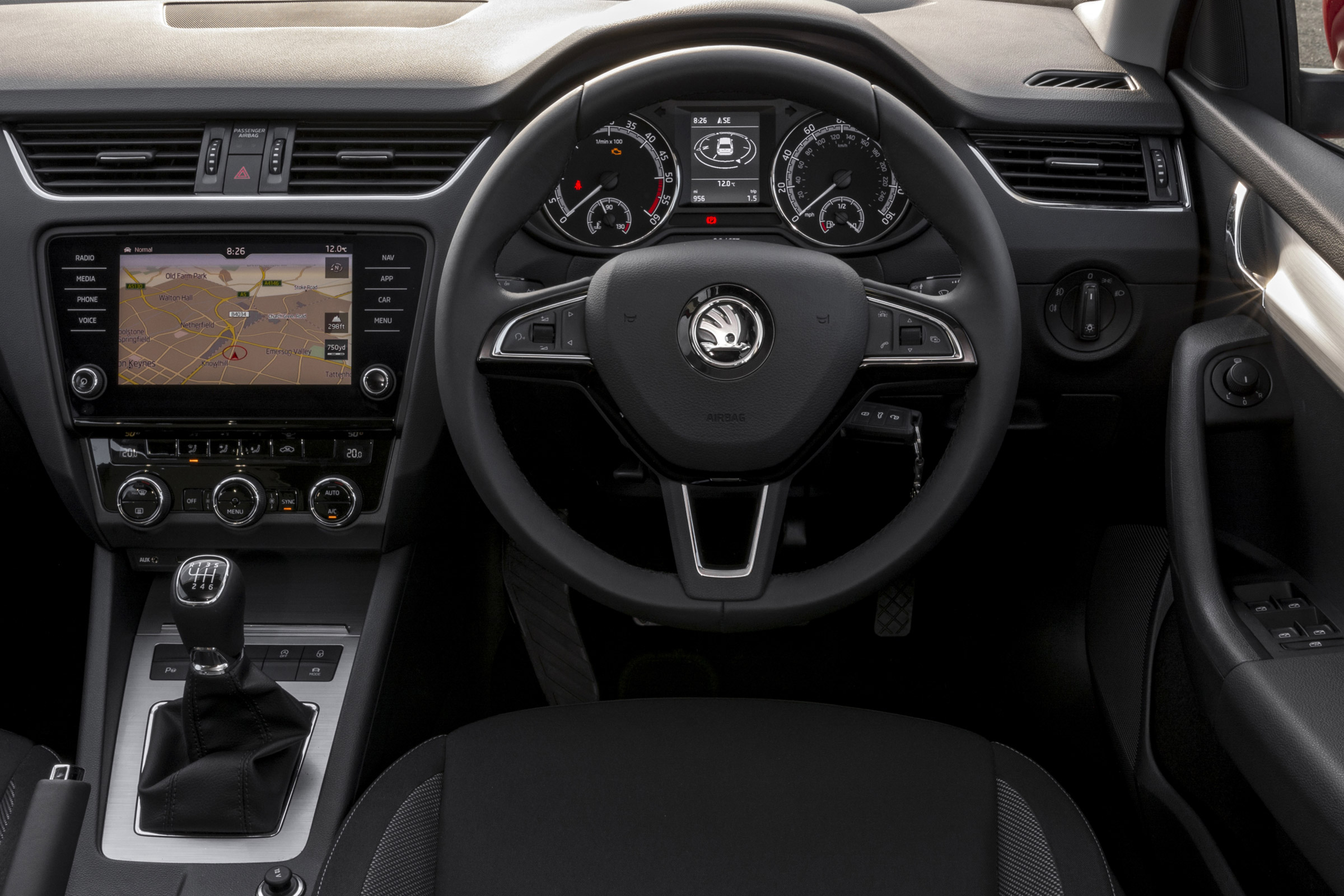 Skoda Octavia Estate 2017 facelift dash