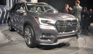 subaru ascent concept front quarter