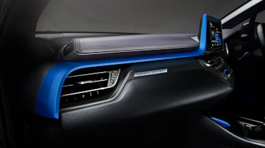 Toyota C-HR Limited Edition - interior
