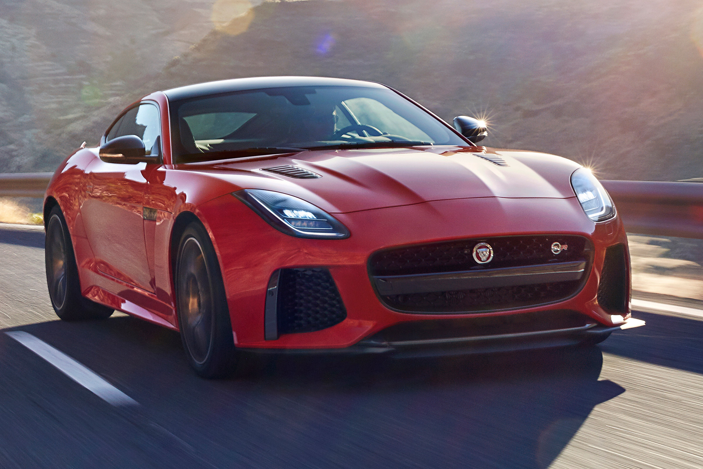 Jaguar F-Type SVR - front tracking