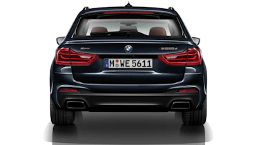 BMW M550d xDrive - full rear