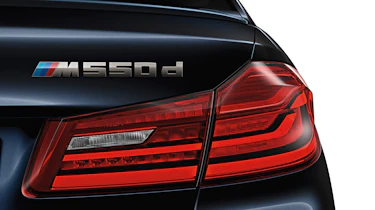 BMW M550d xDrive - M550d badge