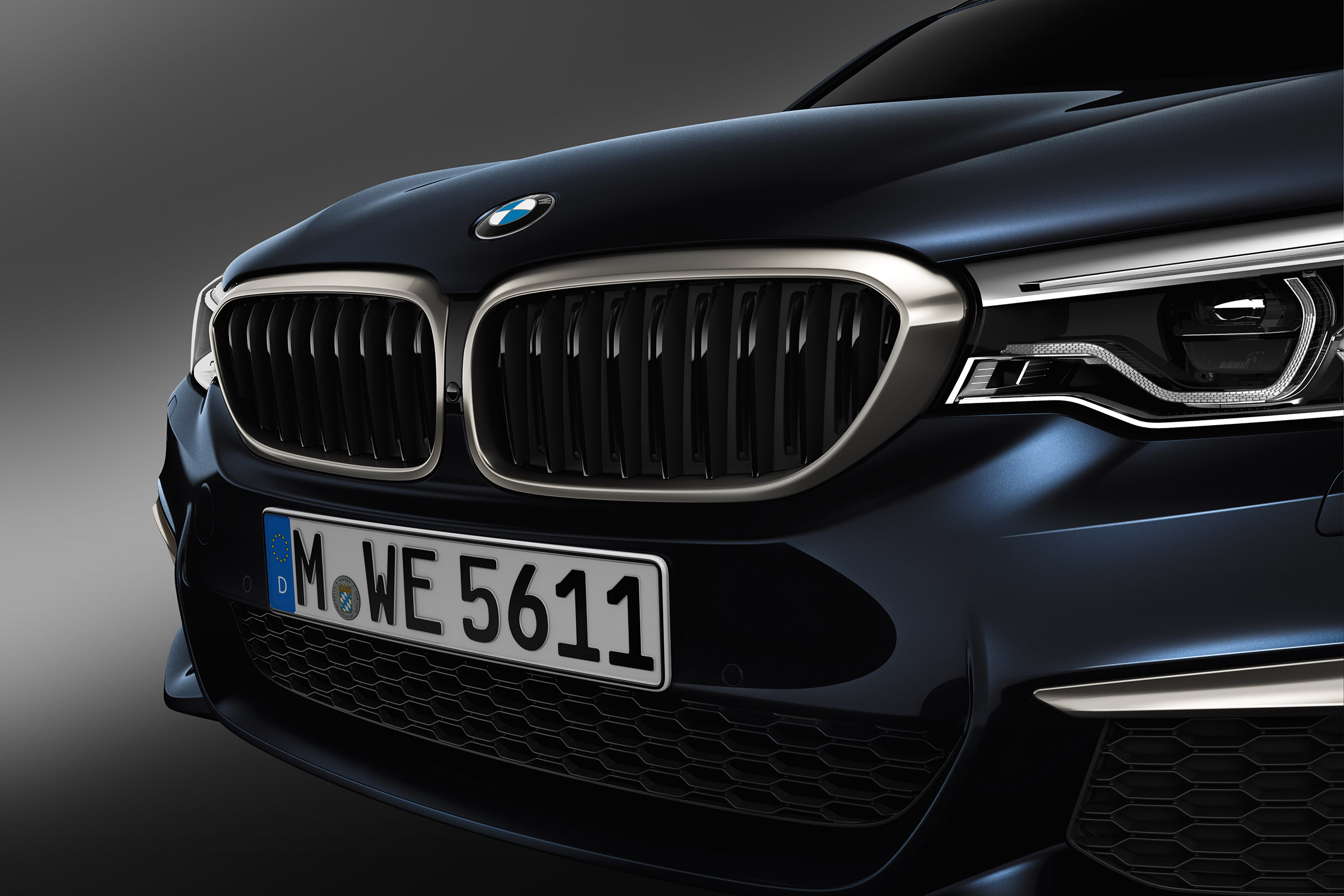 BMW M550d xDrive - grille