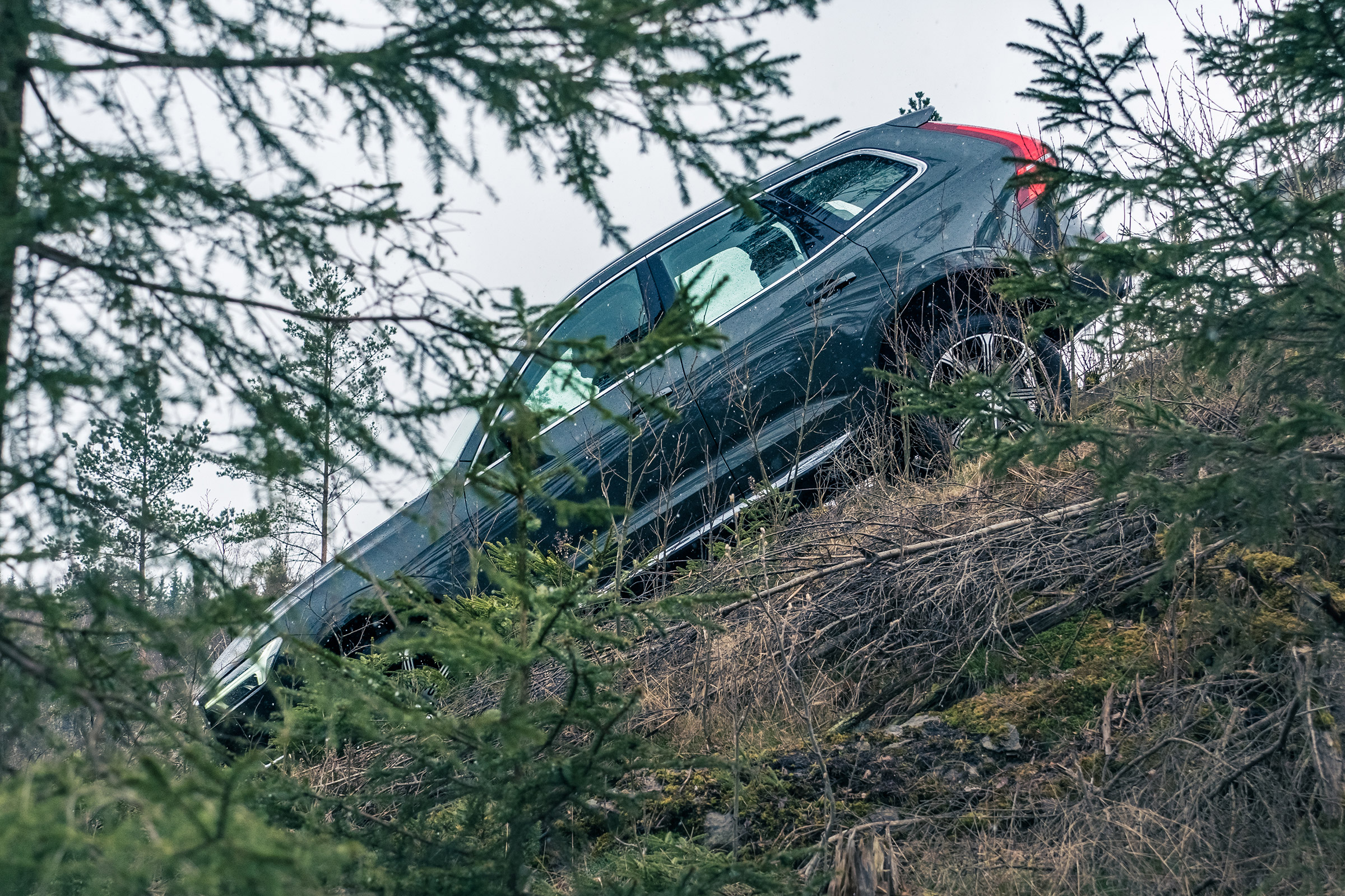 Volvo XC60 ride review - incline