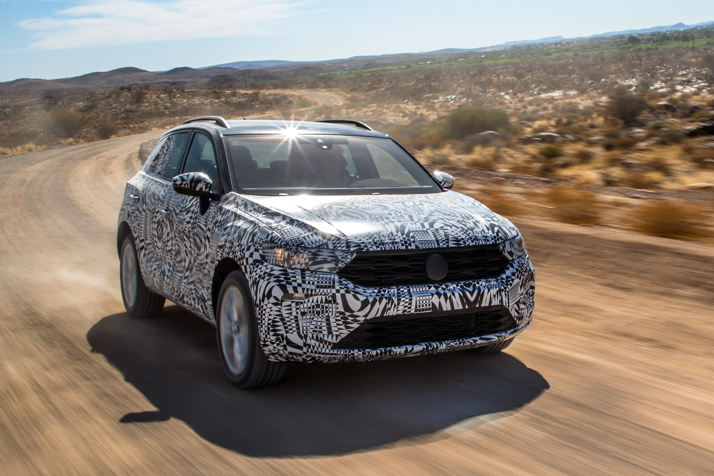 Volkswagen T-Roc prototype - front tracking