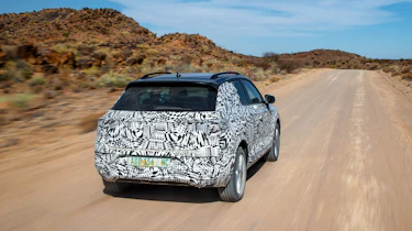 Volkswagen T-Roc prototype - rear tracking
