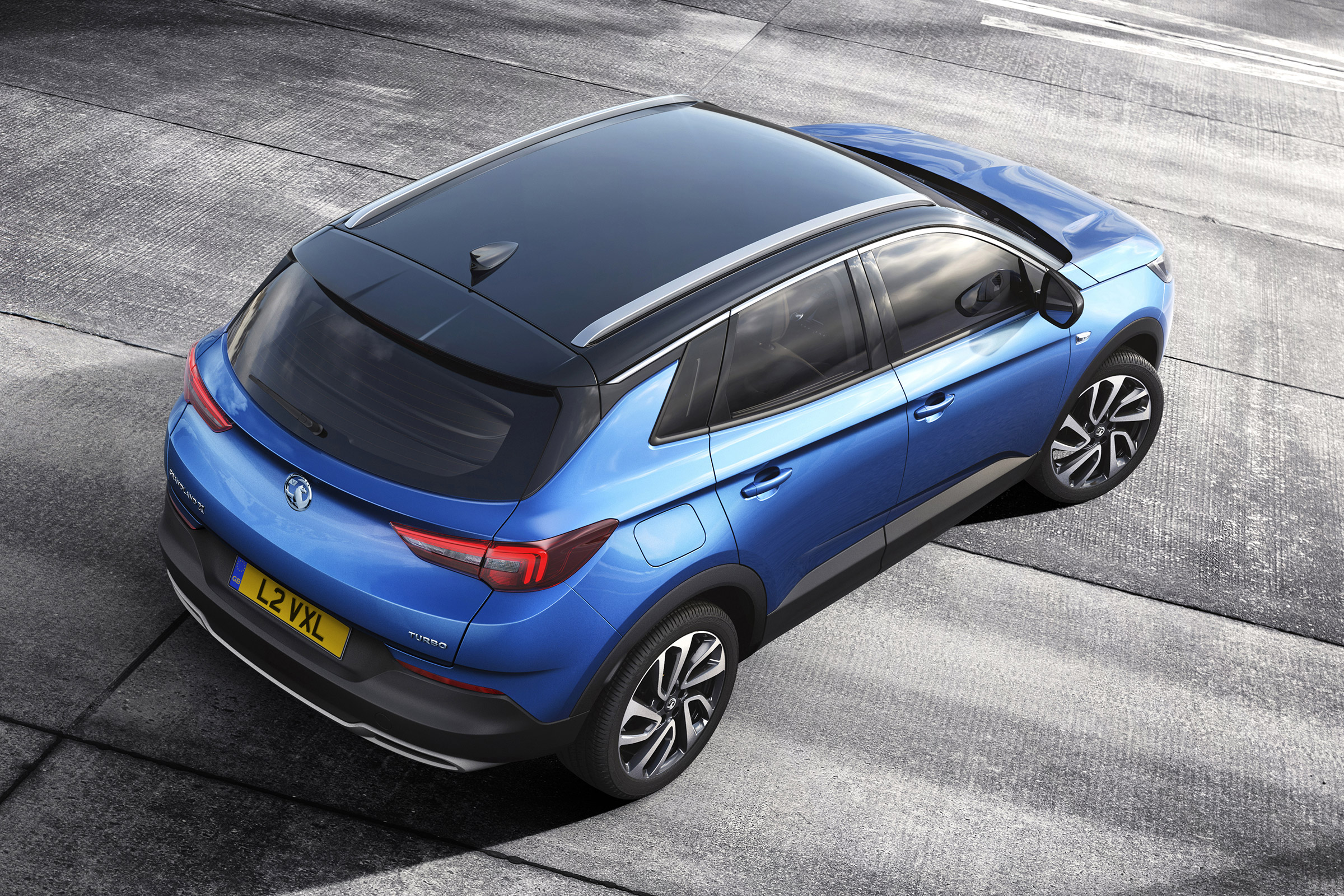 Vauxhall Grandland X - above static