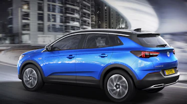 Vauxhall Grandland X - rear