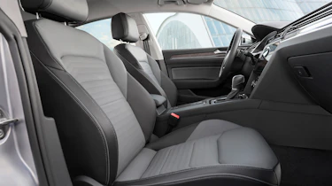New Volkswagen Arteon - front seats