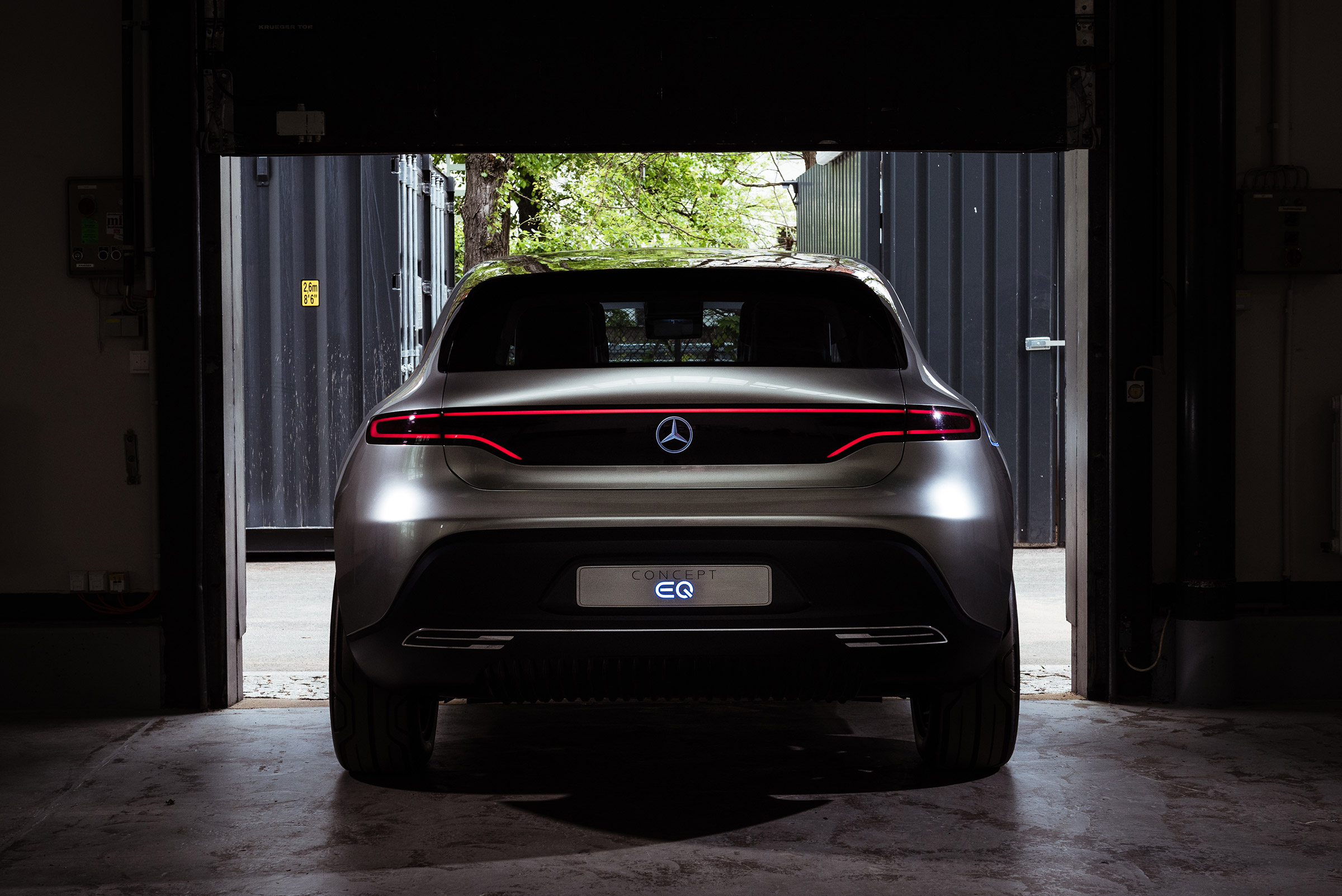 Mercedes EQ Concept - full rear