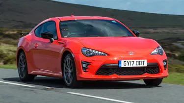 Toyota GT86 Orange Edition - front