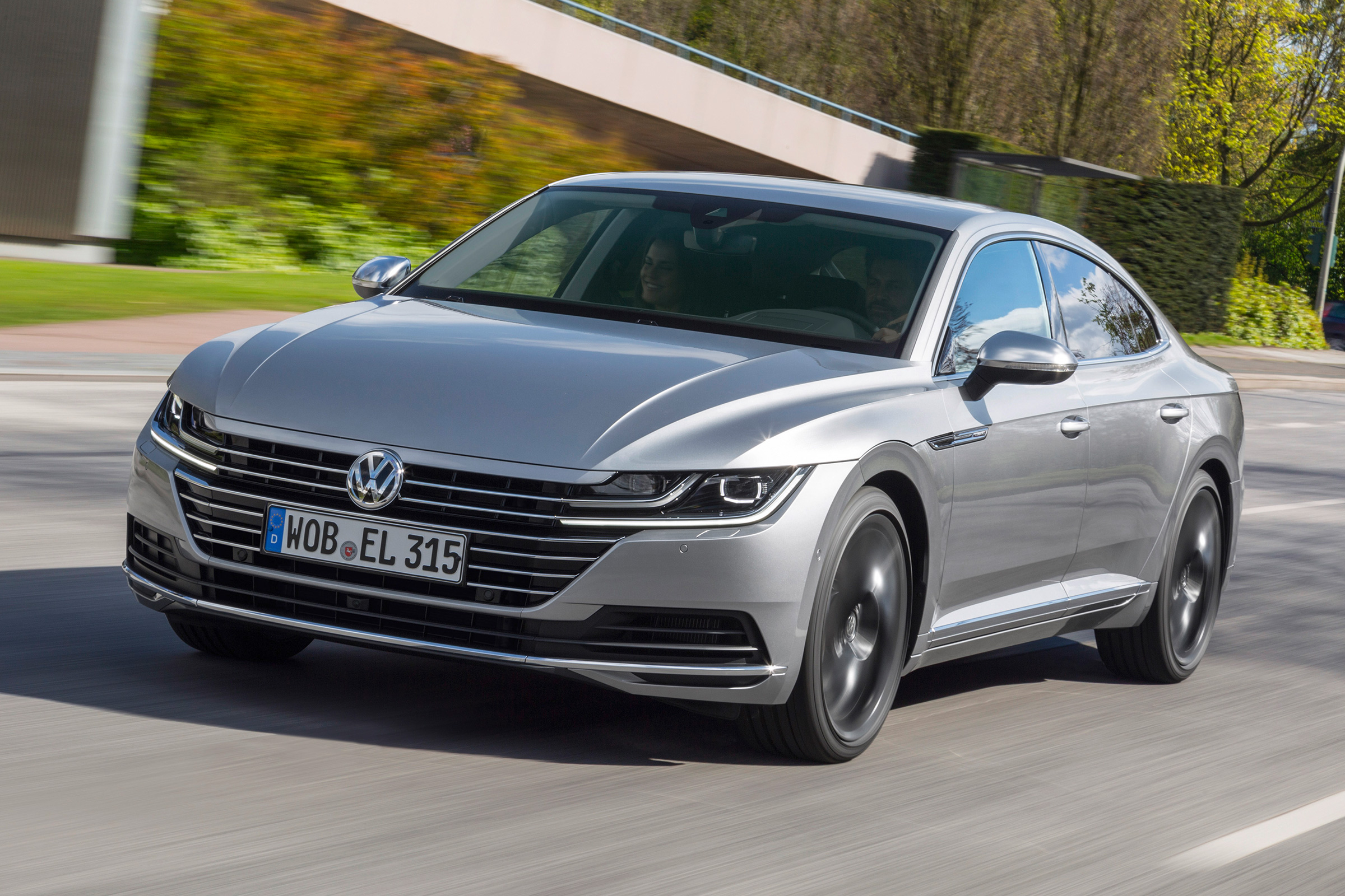 New Volkswagen Arteon - front