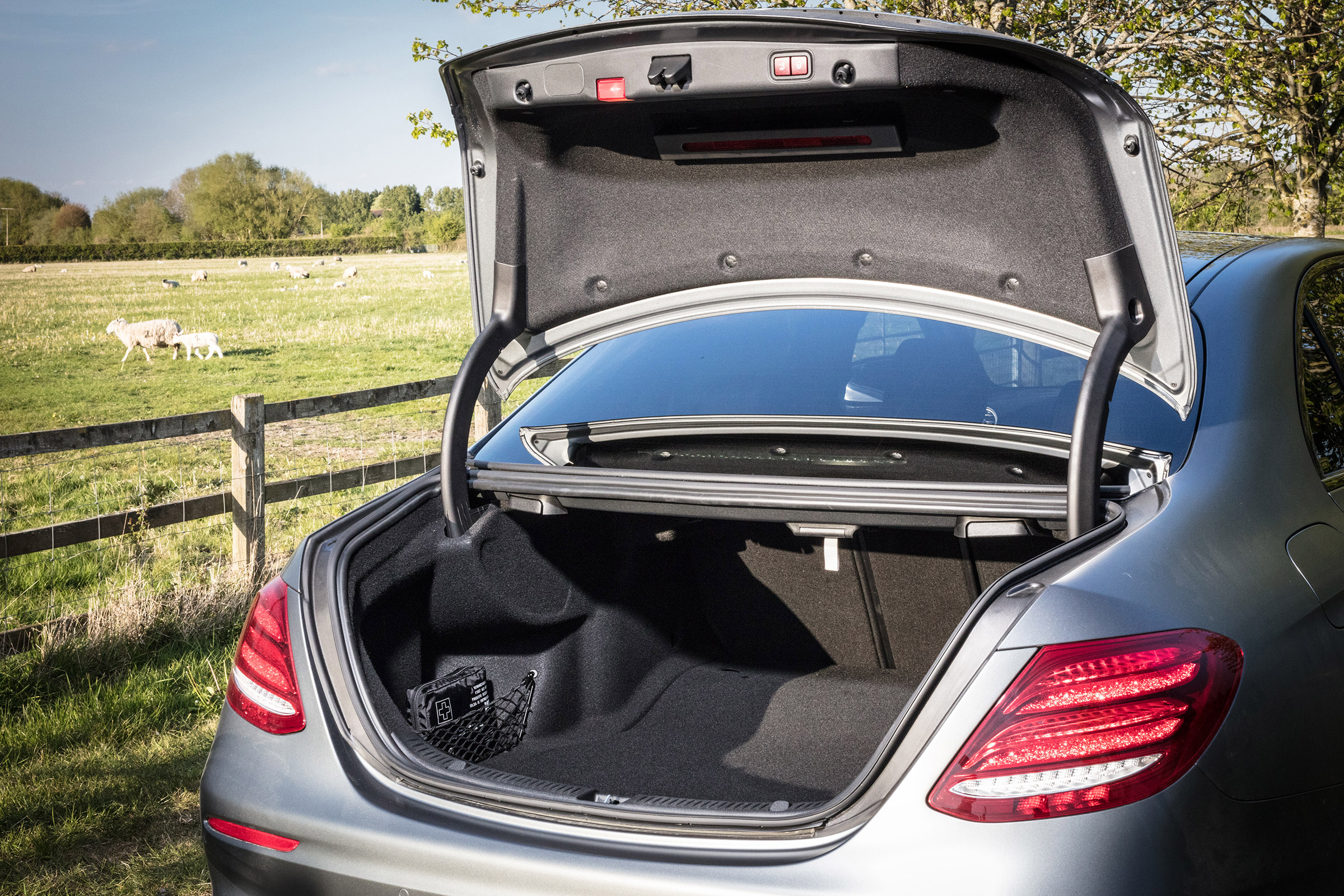 Mercedes-AMG E 63 S - boot