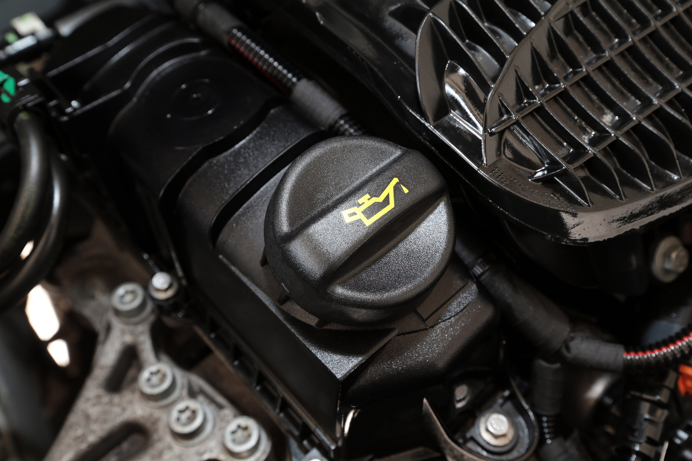 Used Citroen C3 - oil
