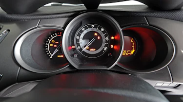 Used Citroen C3 - dials
