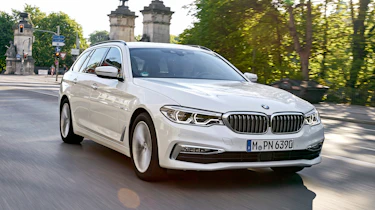 BMW 5 Series Touring - front tracking