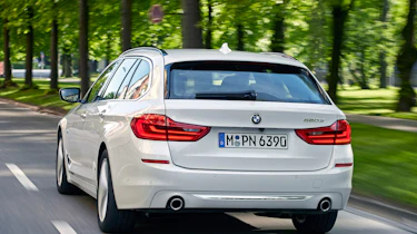 BMW 5 Series Touring - rear action